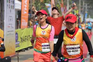 BIB: 4032, 42192, 46203
                            <button type="button" onclick="openModal(8249440)" class="btn btn-primary btn-sm float-right btn-popup" data-toggle="modal" data-target=".modal-high-quality">
                        <i class="fas fa-shopping-cart"></i> Add to Cart
                    </button>
                                            <button type="button" onclick="isThisMe(8249440, true)" class="btn btn-success btn-sm float-right btn-popup btn-isme hidden" data-toggle="tooltip" data-placement="bottom" title="นี่คือรูปของคุณใช่ไหม คลิกที่นี่เพื่อเอาเข้าอัลบั้ม">
                        <i class="fas fa-plus"></i> Add to album
                    </button>
                    <button type="button" onclick="isThisMe(8249440, false)" class="btn btn-warning btn-sm float-right btn-popup btn-isnotme hidden">
                        <i class="fas fa-ban"></i> Remove from album
                    </button>